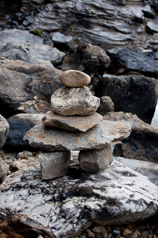 EmeraldLake073.jpg - Takakkaw Falls