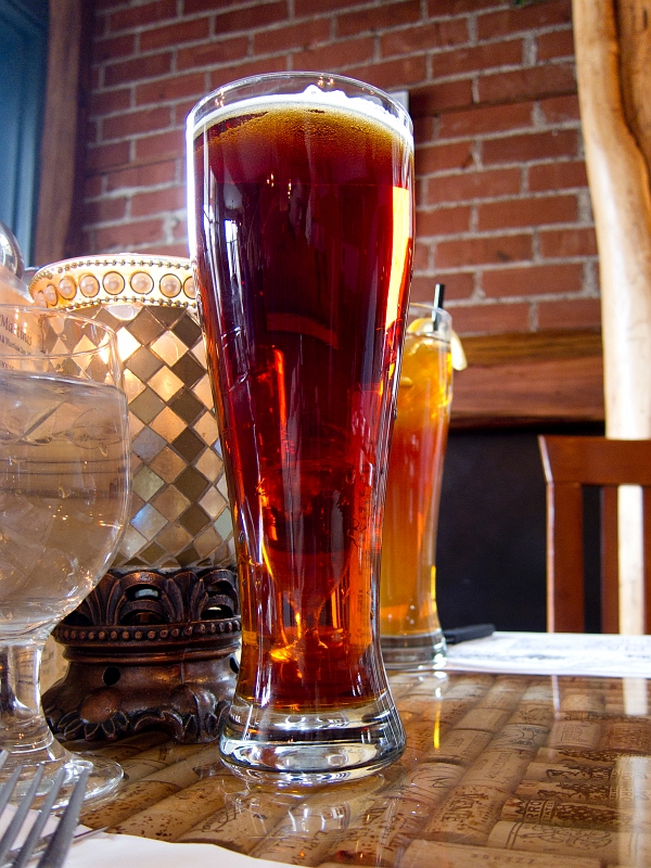 Banff005.jpg - Mmm...  Amber Ale
