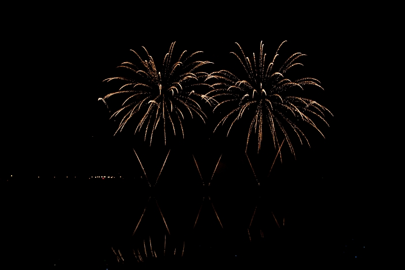 CanadaFireworks022.jpg