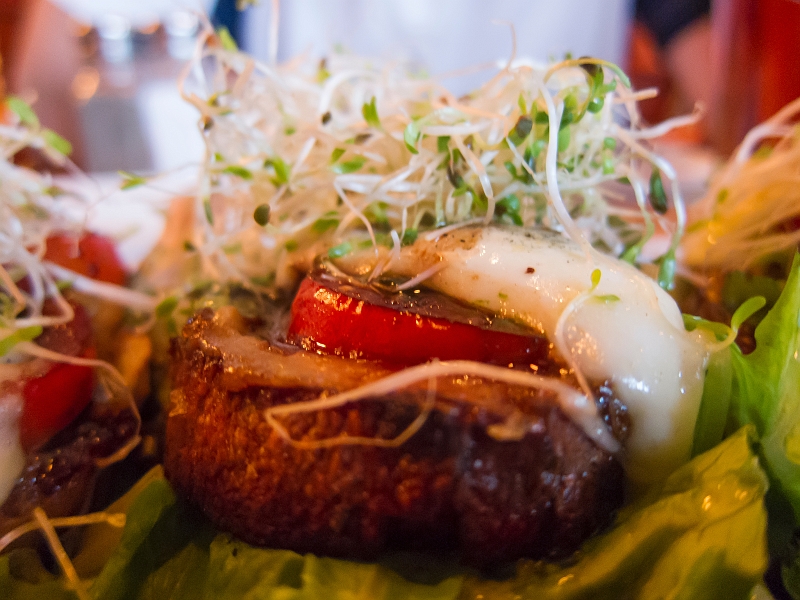 BigBeehive043.jpg - Roma Tomato Bruschetta