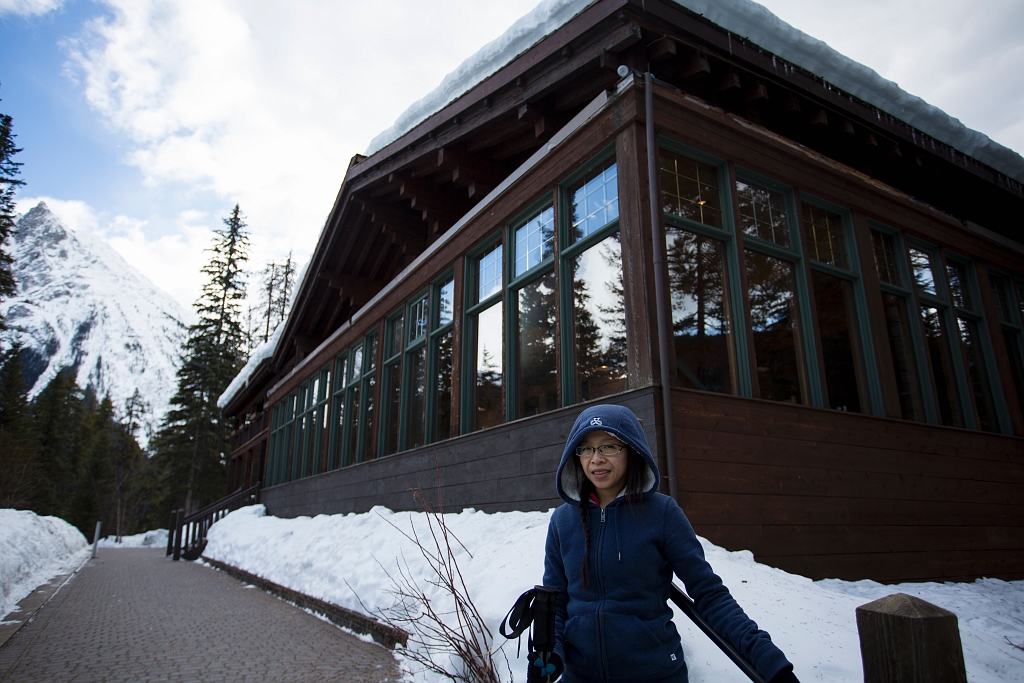 Anniversary042.jpg - Emerald Lake Lodge