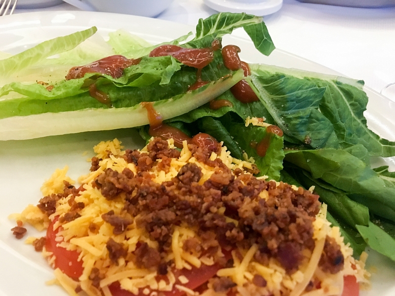 Tallinn135.jpg -  Honey Smoked Bacon, Lettuce, Tomato and Aged Cheddar Cheese Salad w/ Tangy Dressing