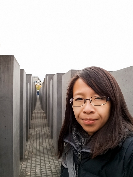 Berlin032.jpg - Memorial to the Murdered Jews of Europe