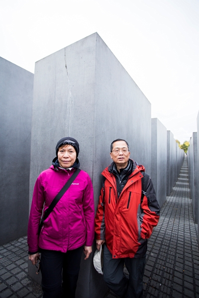 Berlin036.jpg - Memorial to the Murdered Jews of Europe