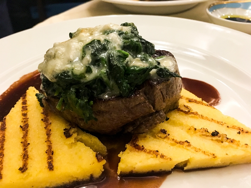 Helsinki092.jpg - Filleto di Manzo alla Fiorentino con Crosta Gorgonzola