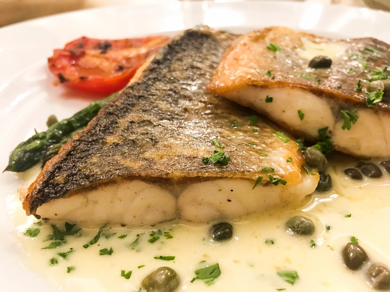 Helsinki093.jpg - Filetto di Branzino Dorato con Limoni di Sorrento e Caperri