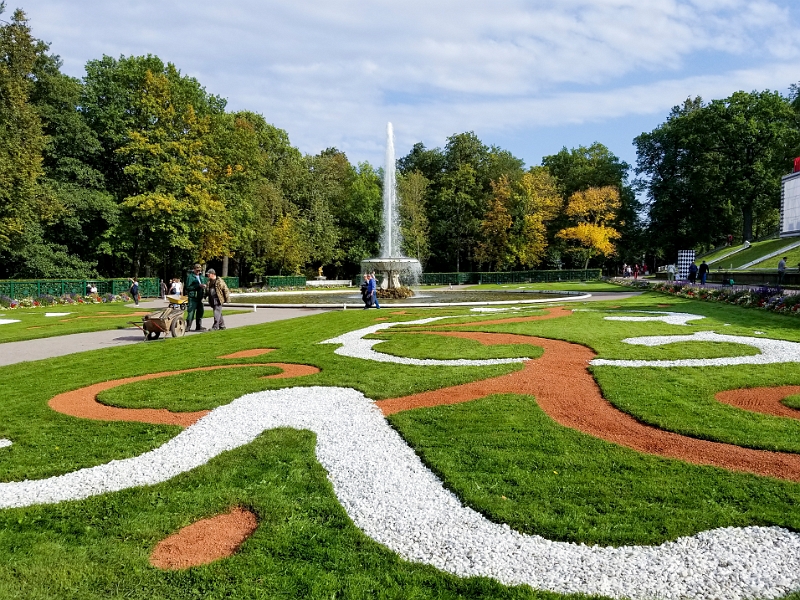 StPetersburg325.jpg - Peterhof Grand Palace