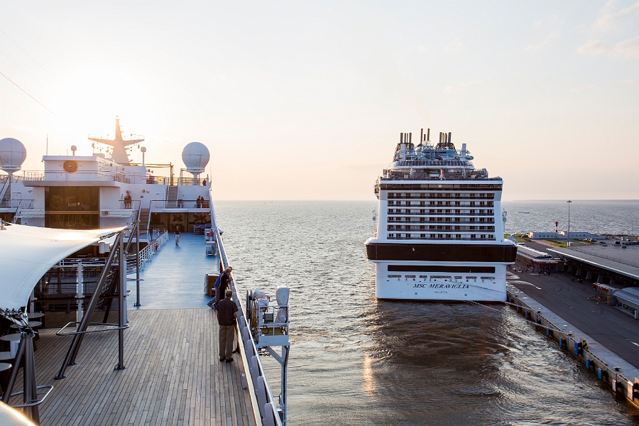 StPetersburg349.jpg - St. Petersburg Cruise Ship Terminal