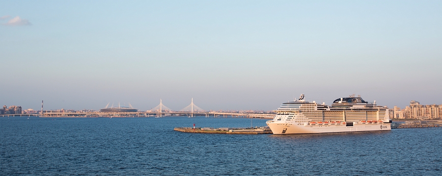 StPetersburg353.jpg - St. Petersburg Cruise Ship Terminal
