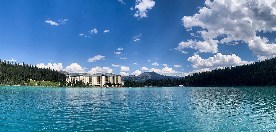 LakeLouise063.jpg